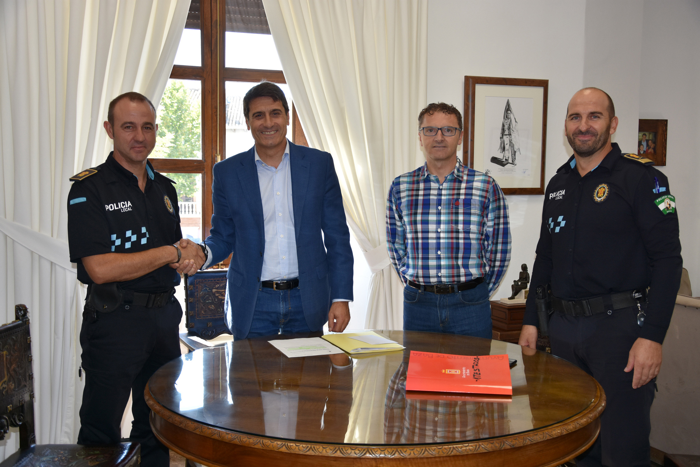 policialocal bazaweb